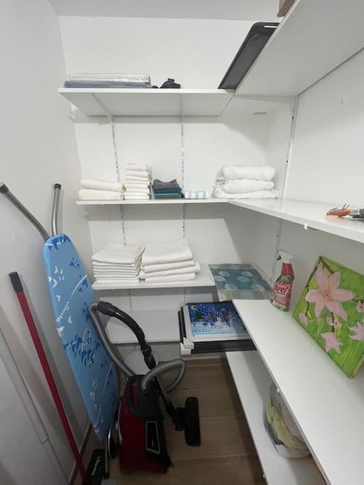 Familienwohnung Neben Dem See,Messe Und Europapark ออฟเฟนบูร์ก ภายนอก รูปภาพ