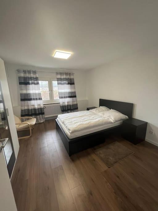 Familienwohnung Neben Dem See,Messe Und Europapark ออฟเฟนบูร์ก ภายนอก รูปภาพ